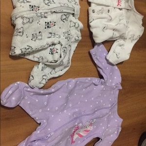 NEWBORN BABY FOOTIES / MAMELUCO